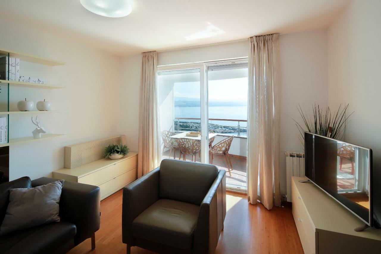 New Luxury Apartments Opatija Luaran gambar